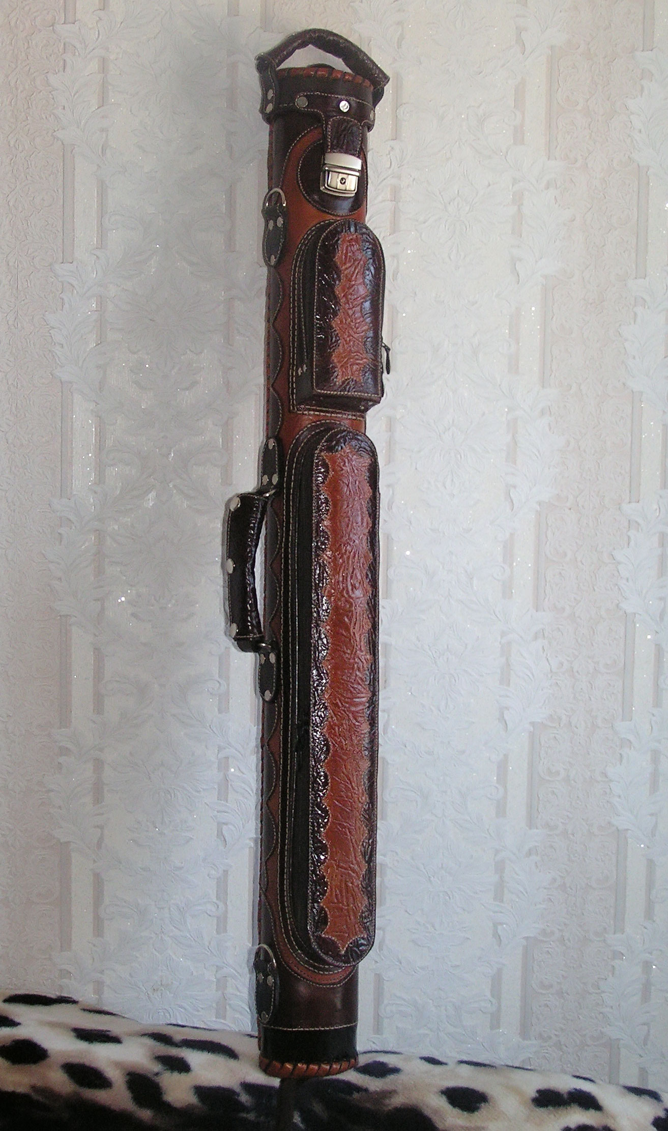 Leather cue cases for pool cue
Click to close window