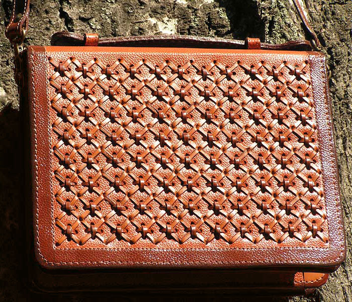 Leather handbag
Genuine leather handbags
Handmade leather handbags
Erofey Evladin
